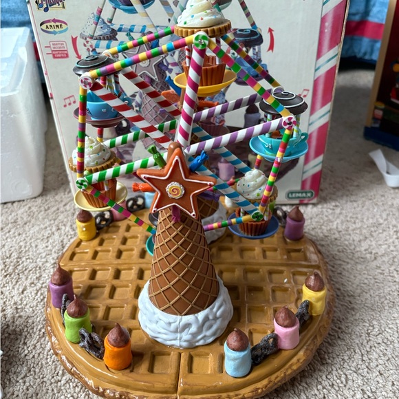 Lemax Whimsical Cupcake Ferris Wheel